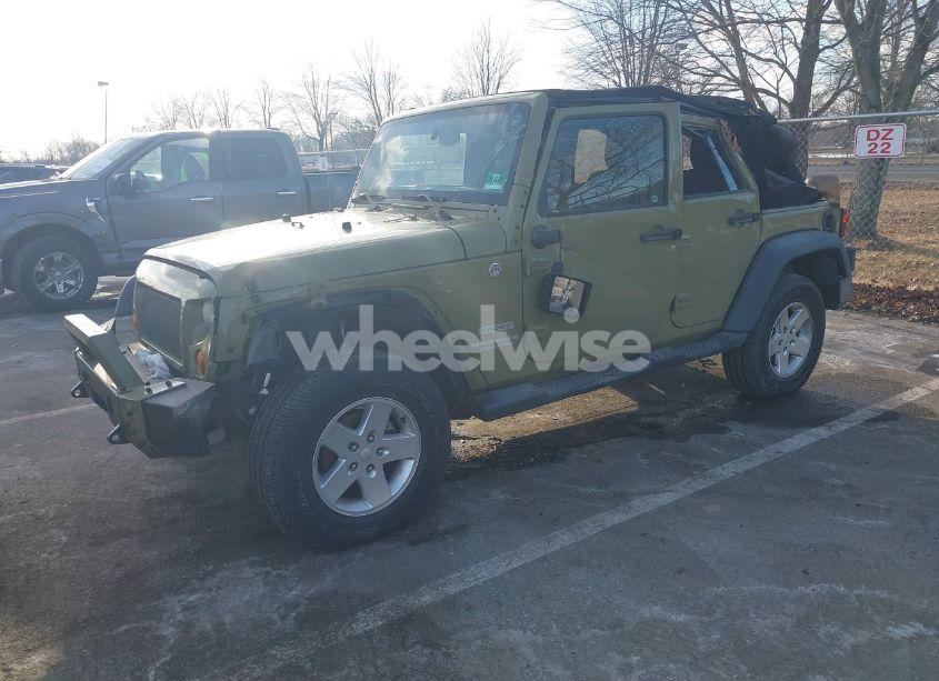 Photo 2 of 2013 Jeep Wrangler UNLIMITED SPORT (VIN 1C4BJWDG3DL556615)