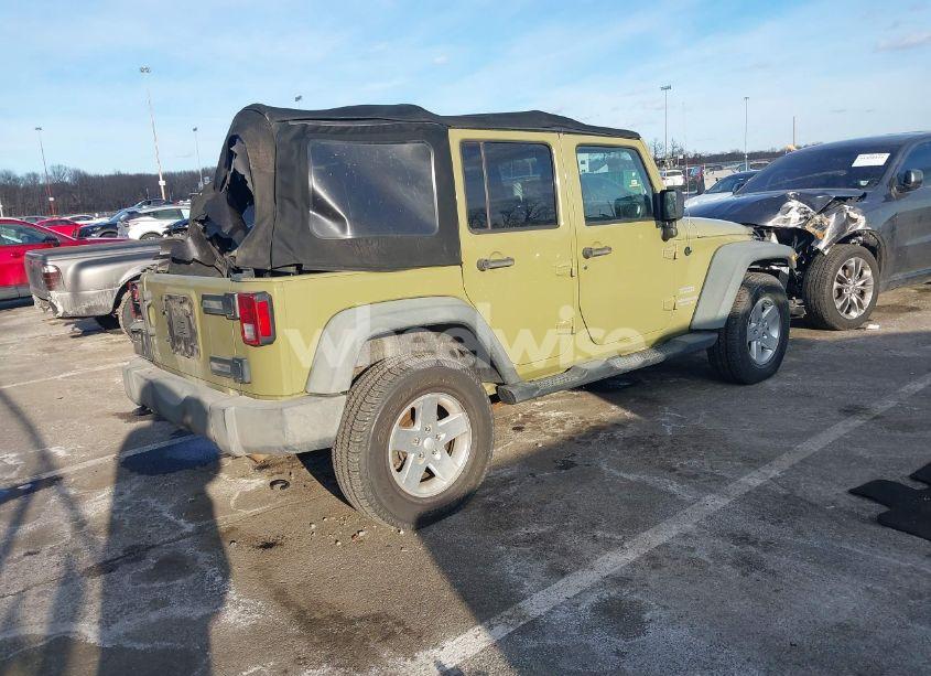 Photo 4 of 2013 Jeep Wrangler UNLIMITED SPORT (VIN 1C4BJWDG3DL556615)