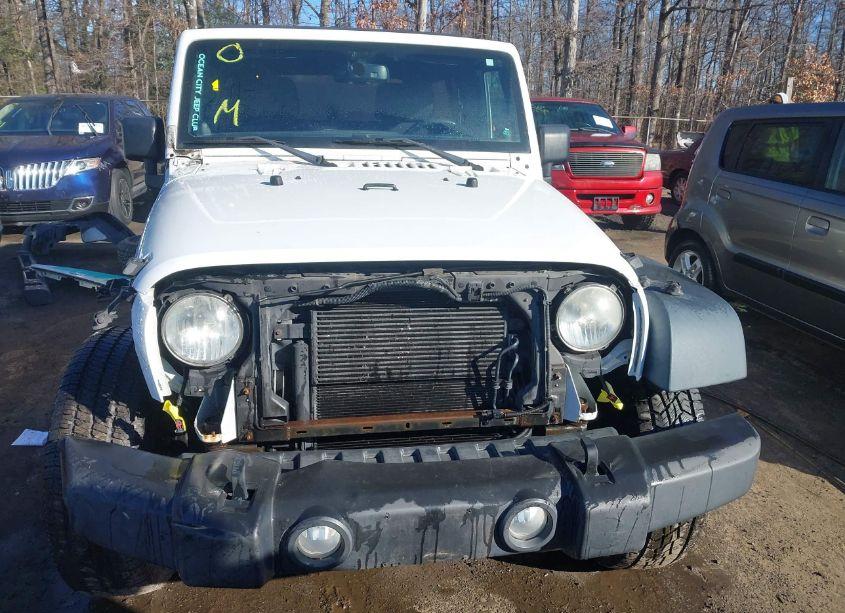 Photo 13 of 2013 Jeep Wrangler UNLIMITED SPORT (VIN 1C4BJWDG3DL637971)