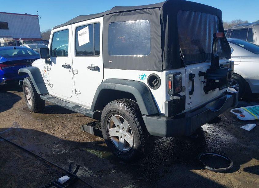 Photo 3 of 2013 Jeep Wrangler UNLIMITED SPORT (VIN 1C4BJWDG3DL637971)