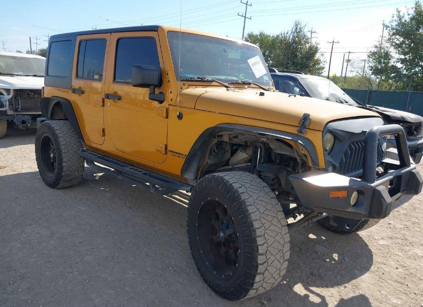 2014 Jeep Wrangler UNLIMITED SPORT (VIN 1C4BJWDG3EL218794) main photo