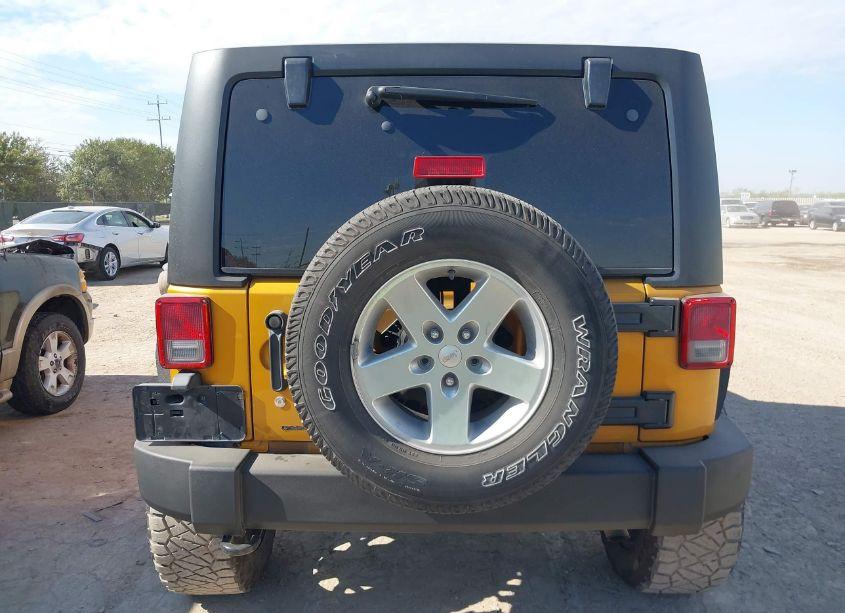 Photo 16 of 2014 Jeep Wrangler UNLIMITED SPORT (VIN 1C4BJWDG3EL218794)