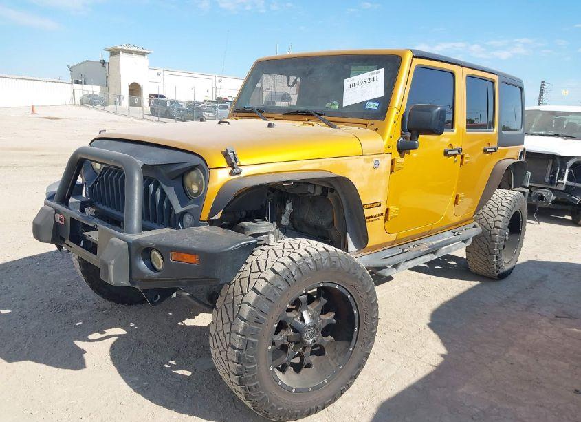 Photo 2 of 2014 Jeep Wrangler UNLIMITED SPORT (VIN 1C4BJWDG3EL218794)