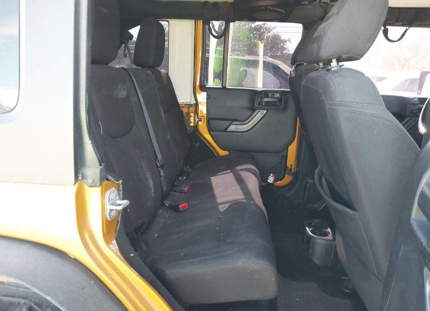 Photo 8 of 2014 Jeep Wrangler UNLIMITED SPORT (VIN 1C4BJWDG3EL218794)