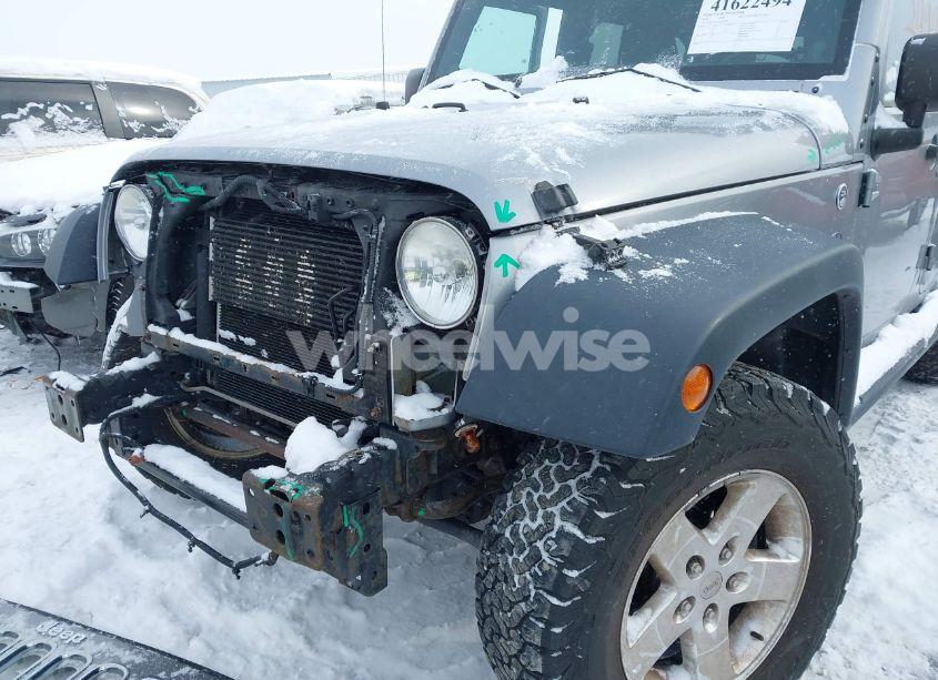 Photo 6 of 2014 Jeep Wrangler UNLIMITED SPORT (VIN 1C4BJWDG3EL227821)