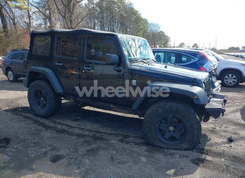 Photo 13 of 2014 Jeep Wrangler UNLIMITED SPORT (VIN 1C4BJWDG3EL281474)