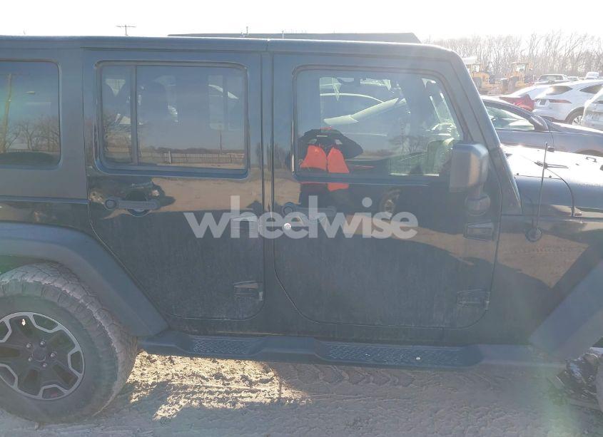 Photo 13 of 2015 Jeep Wrangler UNLIMITED SPORT (VIN 1C4BJWDG3FL521883)