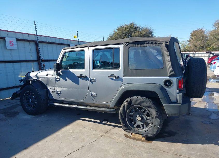 Photo 14 of 2015 Jeep Wrangler UNLIMITED SPORT (VIN 1C4BJWDG3FL608358)