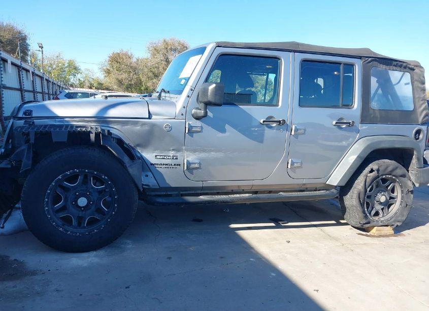 Photo 17 of 2015 Jeep Wrangler UNLIMITED SPORT (VIN 1C4BJWDG3FL608358)