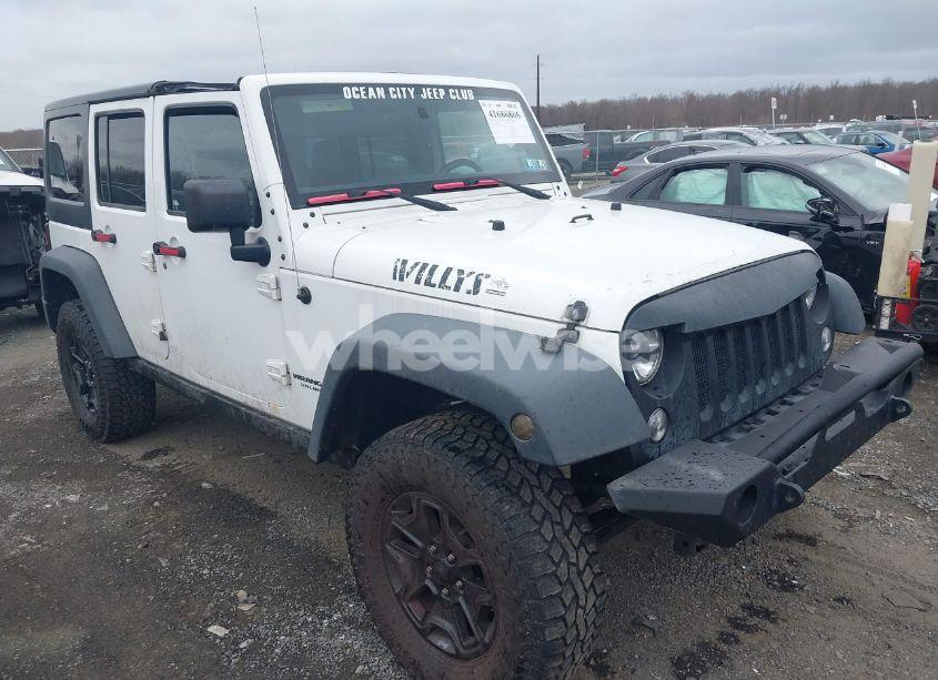 2015 Jeep Wrangler UNLIMITED WILLYS WHEELER (VIN 1C4BJWDG3FL618923) main photo