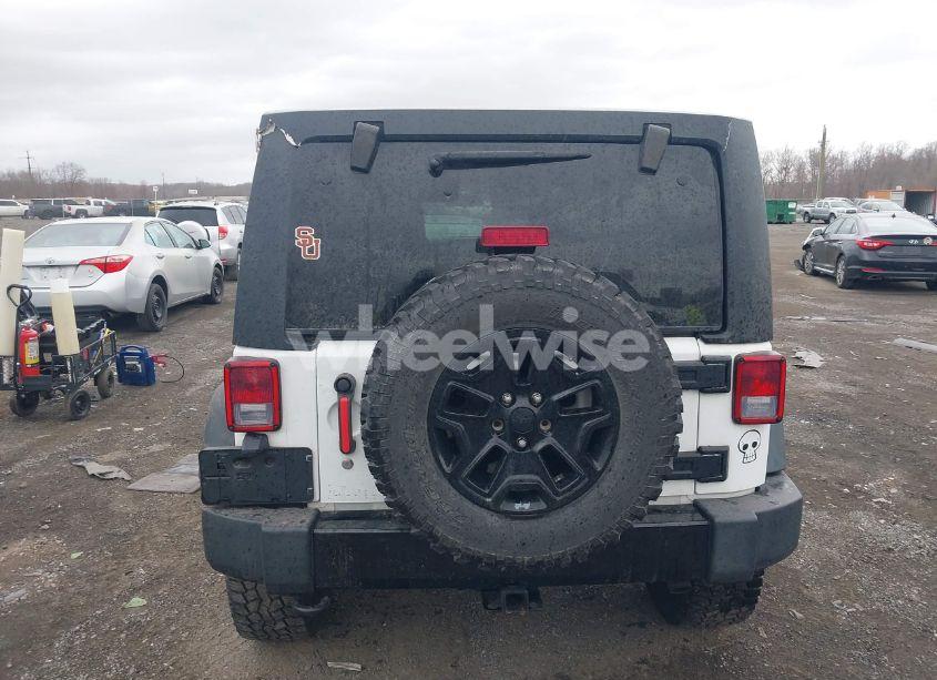 Photo 16 of 2015 Jeep Wrangler UNLIMITED WILLYS WHEELER (VIN 1C4BJWDG3FL618923)