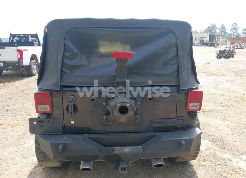 Photo 16 of 2015 Jeep Wrangler UNLIMITED SPORT (VIN 1C4BJWDG3FL659391)