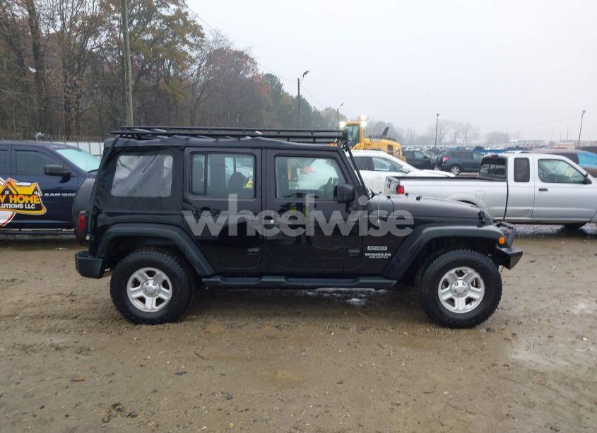 Photo 14 of 2015 Jeep Wrangler UNLIMITED SPORT (VIN 1C4BJWDG3FL687952)