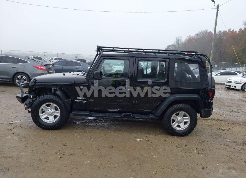 Photo 6 of 2015 Jeep Wrangler UNLIMITED SPORT (VIN 1C4BJWDG3FL687952)
