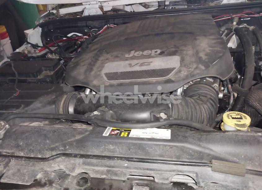 Photo 10 of 2016 Jeep Wrangler UNLIMITED WILLYS WHEELER (VIN 1C4BJWDG3GL149981)