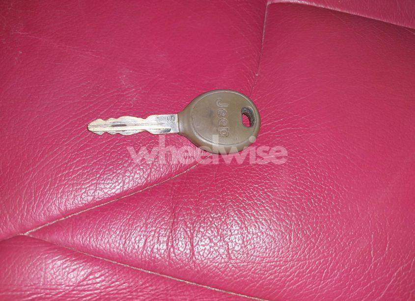 Photo 11 of 2016 Jeep Wrangler UNLIMITED WILLYS WHEELER (VIN 1C4BJWDG3GL149981)