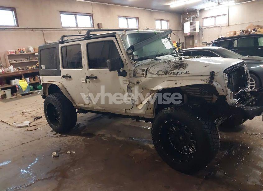 Photo 13 of 2016 Jeep Wrangler UNLIMITED WILLYS WHEELER (VIN 1C4BJWDG3GL149981)