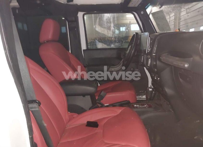 Photo 5 of 2016 Jeep Wrangler UNLIMITED WILLYS WHEELER (VIN 1C4BJWDG3GL149981)