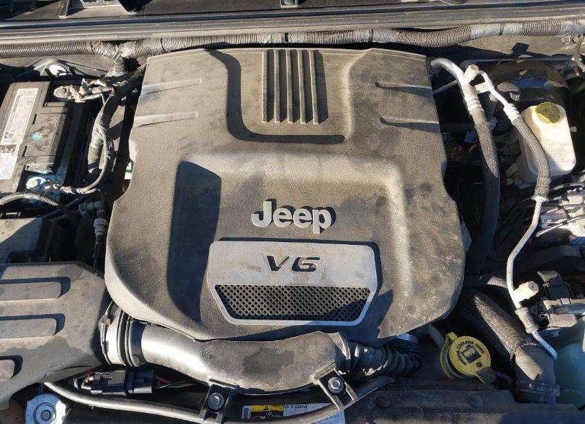 Photo 10 of 2016 Jeep Wrangler UNLIMITED WILLYS WHEELER (VIN 1C4BJWDG3GL257694)