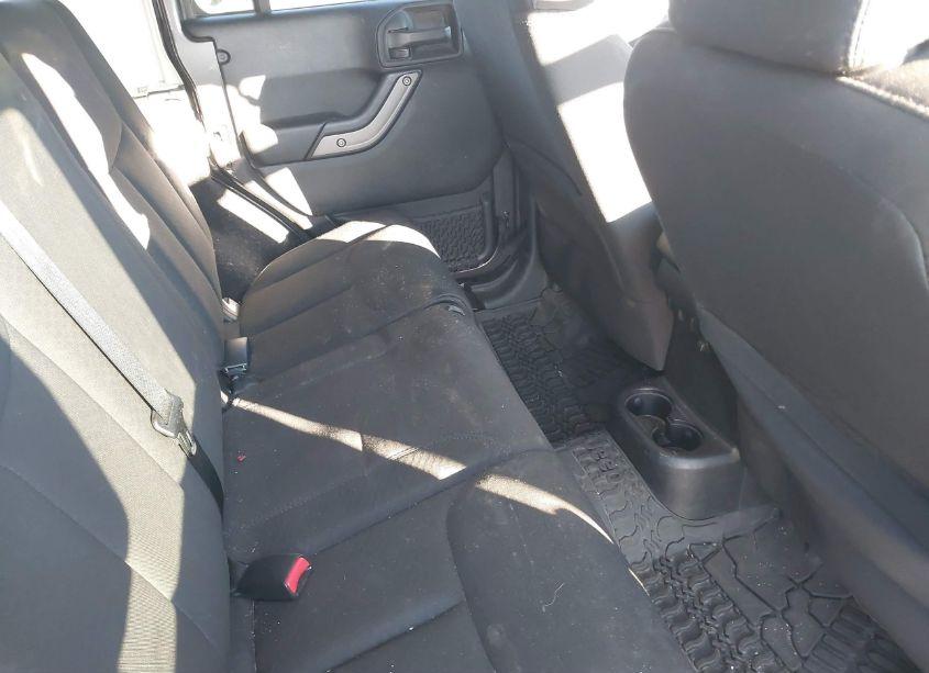 Photo 8 of 2016 Jeep Wrangler UNLIMITED WILLYS WHEELER (VIN 1C4BJWDG3GL257694)