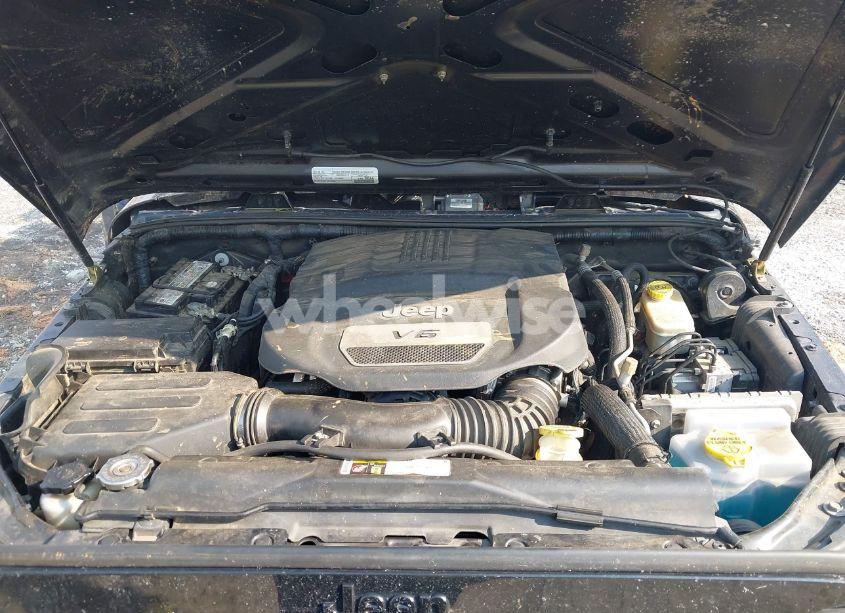 Photo 10 of 2016 Jeep Wrangler UNLIMITED SPORT (VIN 1C4BJWDG3GL302018)