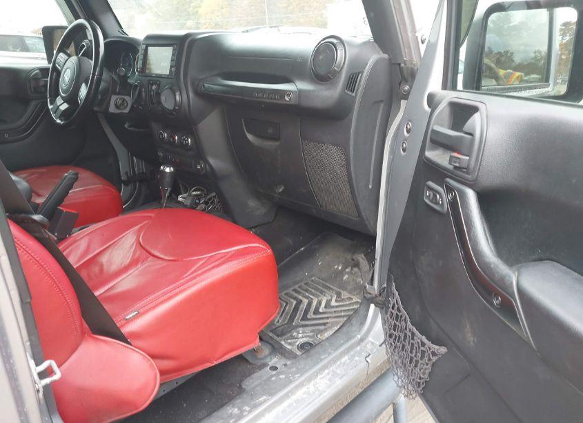 Photo 5 of 2017 Jeep Wrangler UNLIMITED WILLY WHEELER 4X4 (VIN 1C4BJWDG3HL500812)