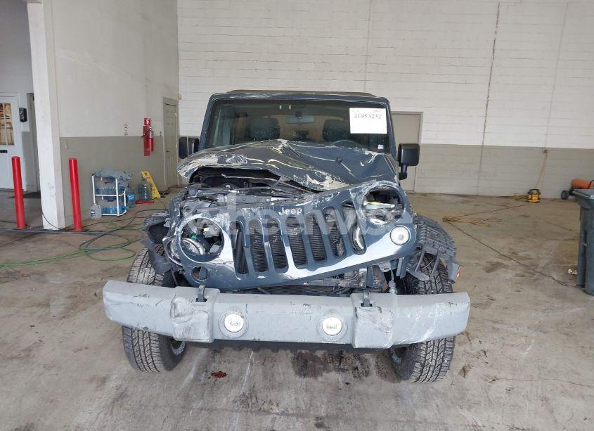 Photo 13 of 2017 Jeep Wrangler UNLIMITED SPORT 4X4 (VIN 1C4BJWDG3HL503676)