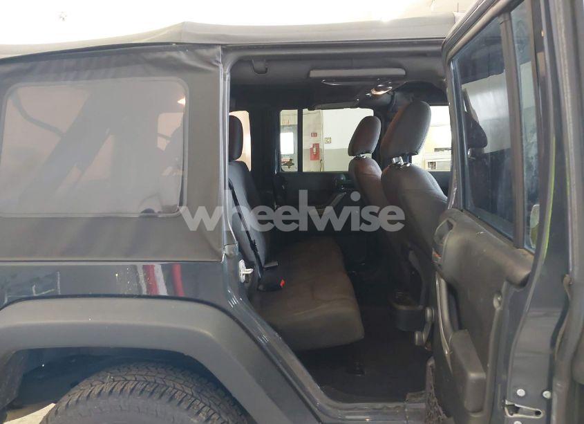 Photo 8 of 2017 Jeep Wrangler UNLIMITED SPORT 4X4 (VIN 1C4BJWDG3HL503676)