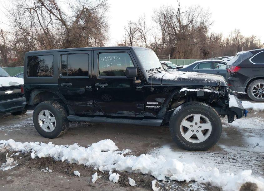 Photo 14 of 2017 Jeep Wrangler UNLIMITED SPORT 4X4 (VIN 1C4BJWDG3HL574019)