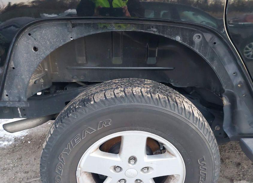 Photo 19 of 2017 Jeep Wrangler UNLIMITED SPORT 4X4 (VIN 1C4BJWDG3HL574019)