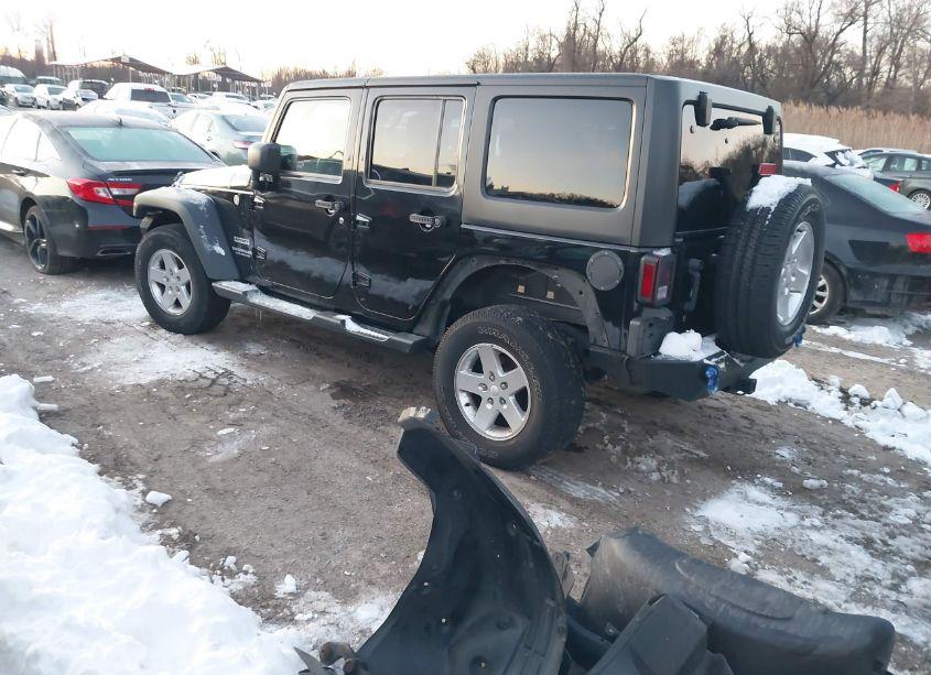 Photo 3 of 2017 Jeep Wrangler UNLIMITED SPORT 4X4 (VIN 1C4BJWDG3HL574019)