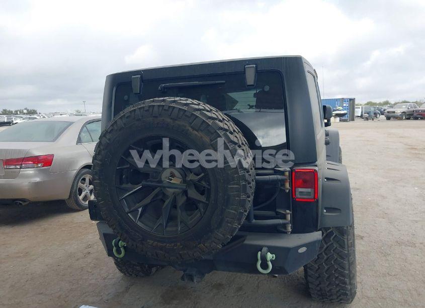 Photo 16 of 2017 Jeep Wrangler UNLIMITED SPORT 4X4 (VIN 1C4BJWDG3HL613336)