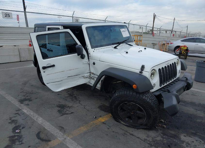 2017 Jeep Wrangler UNLIMITED SPORT 4X4 (VIN 1C4BJWDG3HL710505) main photo