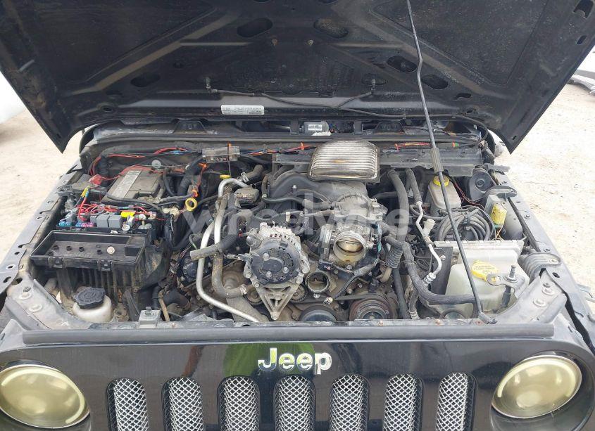 Photo 10 of 2017 Jeep Wrangler UNLIMITED SPORT (VIN 1C4BJWDG3HL742662)