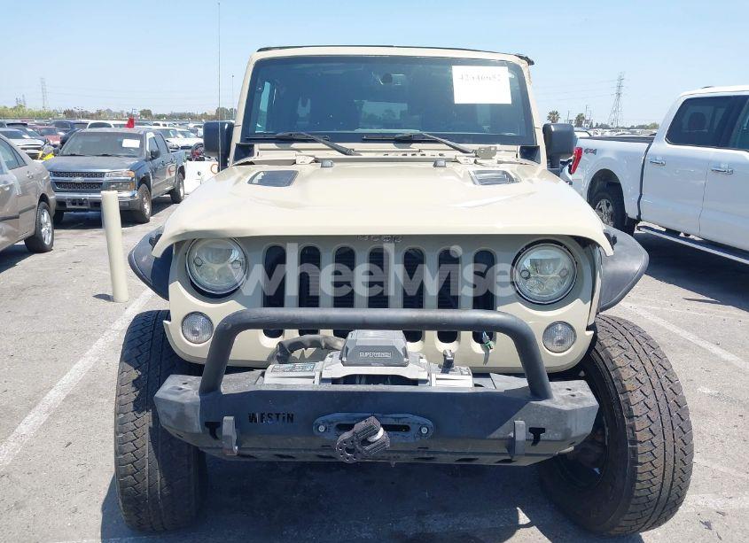 Photo 12 of 2018 Jeep Wrangler JK UNLIMITED SPORT S 4X4 (VIN 1C4BJWDG3JL809752)