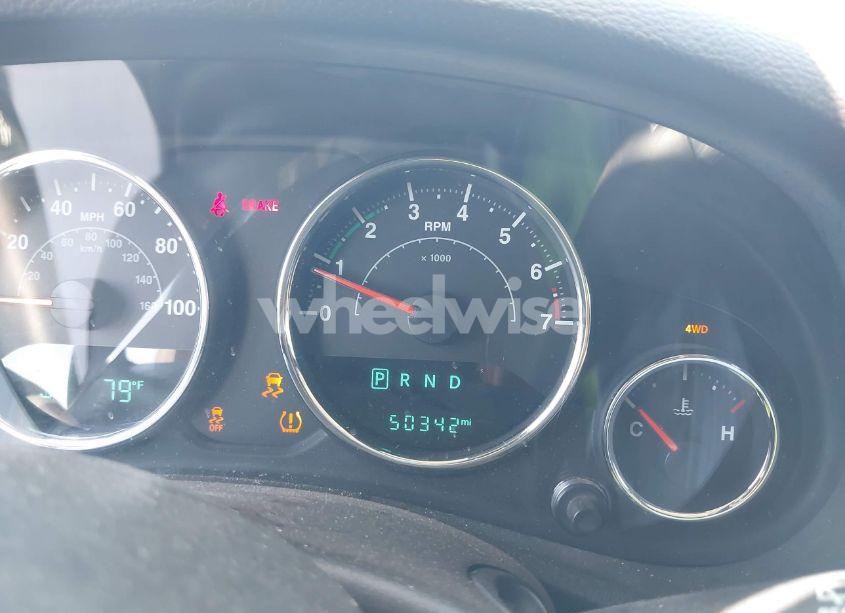 Photo 15 of 2018 Jeep Wrangler JK UNLIMITED SPORT S 4X4 (VIN 1C4BJWDG3JL809752)