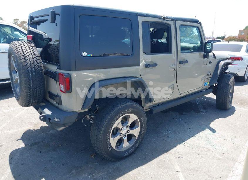 Photo 4 of 2018 Jeep Wrangler JK UNLIMITED SPORT S 4X4 (VIN 1C4BJWDG3JL809752)