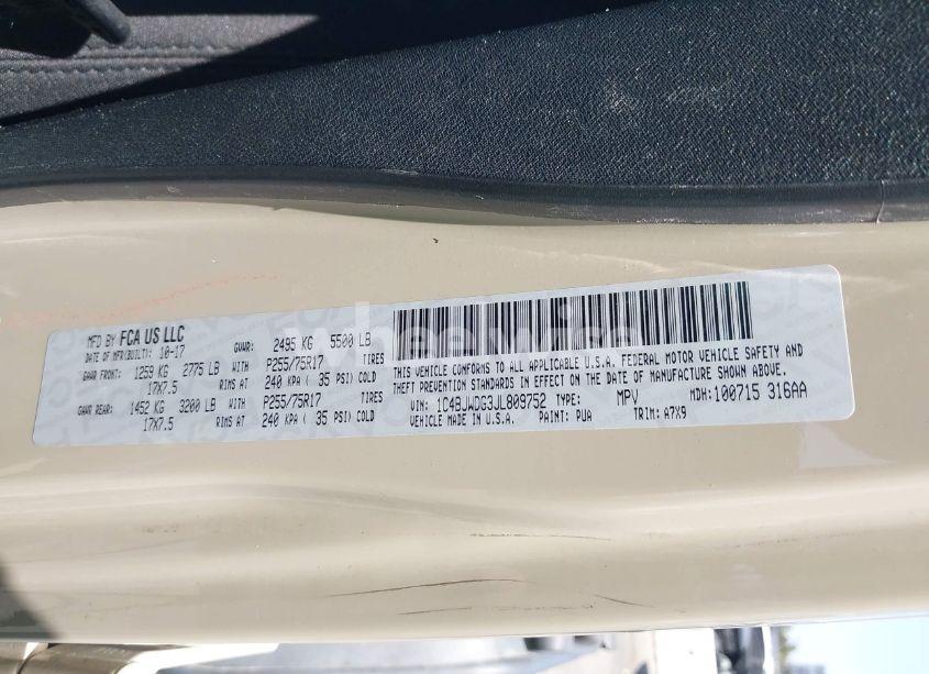 Photo 9 of 2018 Jeep Wrangler JK UNLIMITED SPORT S 4X4 (VIN 1C4BJWDG3JL809752)