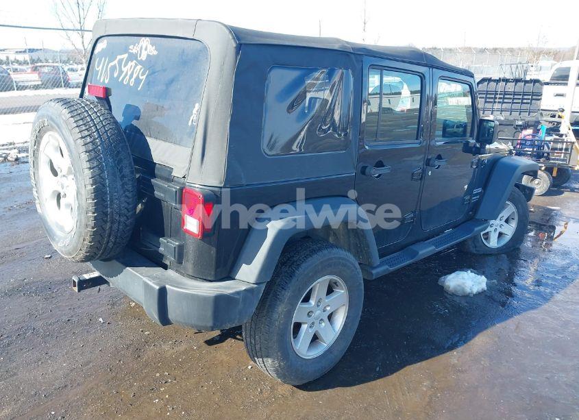 Photo 4 of 2018 Jeep Wrangler JK UNLIMITED SPORT 4X4 (VIN 1C4BJWDG3JL829130)