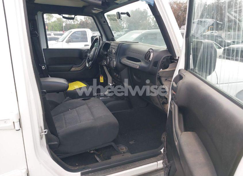 Photo 5 of 2012 Jeep Wrangler UNLIMITED SPORT (VIN 1C4BJWDG4CL109807)