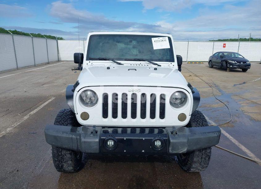 Photo 12 of 2013 Jeep Wrangler UNLIMITED SPORT (VIN 1C4BJWDG4DL599151)