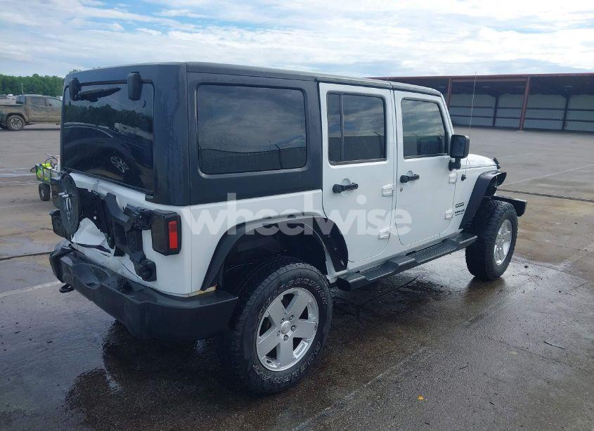Photo 4 of 2013 Jeep Wrangler UNLIMITED SPORT (VIN 1C4BJWDG4DL599151)