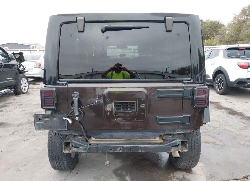 Photo 17 of 2013 Jeep Wrangler UNLIMITED SPORT (VIN 1C4BJWDG4DL678092)