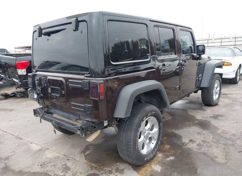 Photo 4 of 2013 Jeep Wrangler UNLIMITED SPORT (VIN 1C4BJWDG4DL678092)