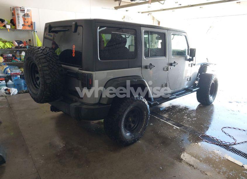 Photo 4 of 2014 Jeep Wrangler UNLIMITED SPORT (VIN 1C4BJWDG4EL156774)