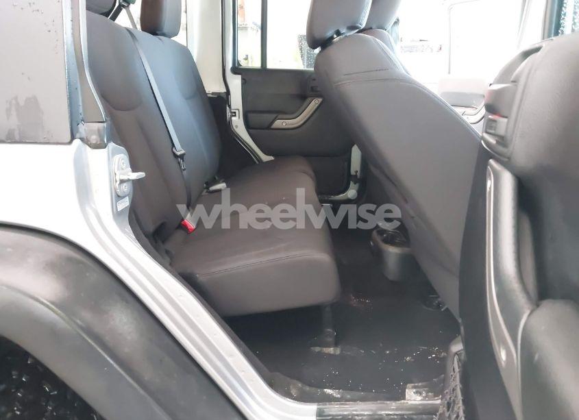 Photo 8 of 2014 Jeep Wrangler UNLIMITED SPORT (VIN 1C4BJWDG4EL156774)