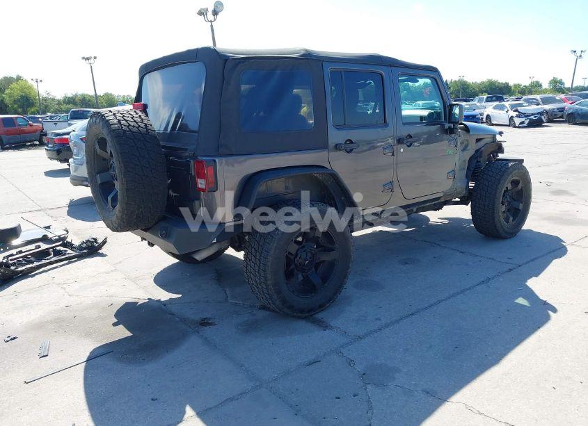 Photo 4 of 2014 Jeep Wrangler UNLIMITED SPORT (VIN 1C4BJWDG4EL295044)