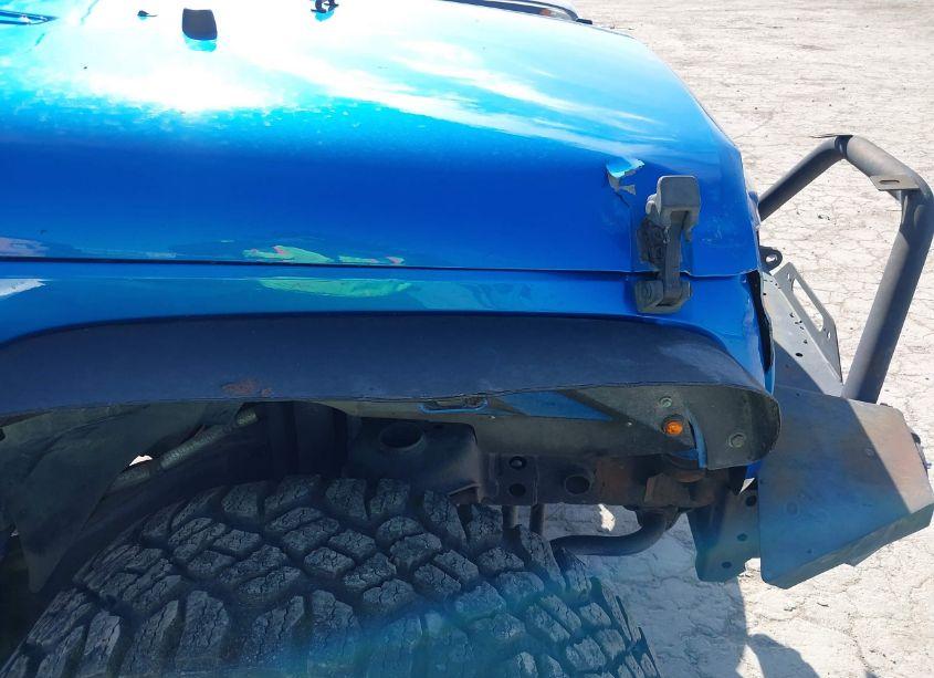 Photo 6 of 2015 Jeep Wrangler UNLIMITED SPORT (VIN 1C4BJWDG4FL506969)