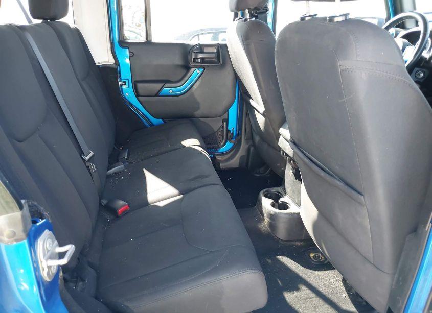 Photo 8 of 2015 Jeep Wrangler UNLIMITED SPORT (VIN 1C4BJWDG4FL506969)