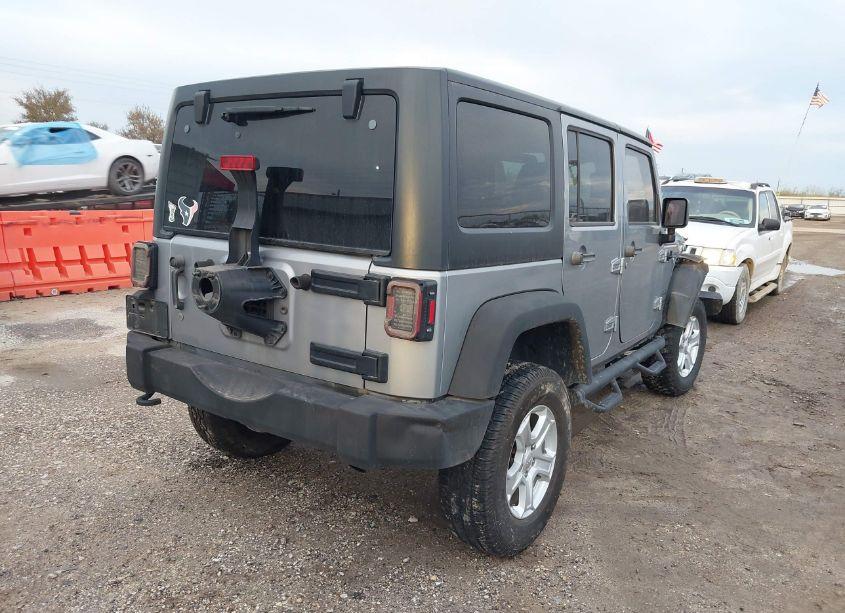 Photo 4 of 2015 Jeep Wrangler UNLIMITED SPORT (VIN 1C4BJWDG4FL520225)